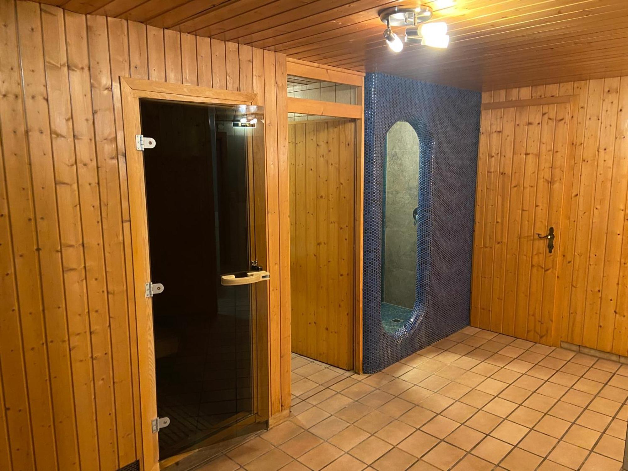 ארצל אים פלאצטל Hotel Erika מראה חיצוני תמונה